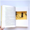 Telecamera nascosta in un libro